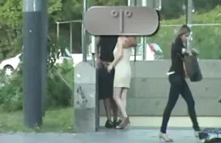 XXX جودی به آب برخورد می کند عکسهای دختر سکسی