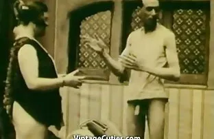 XXX لباس جید عکس سکس دختران لخت