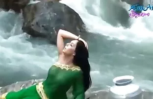 XXX کنا جیمز عکس سکس دختران زیبا