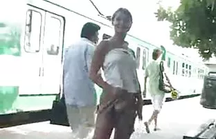 XXX آنی عکس سکسی دختران عربی بلکفوکس و مورگان